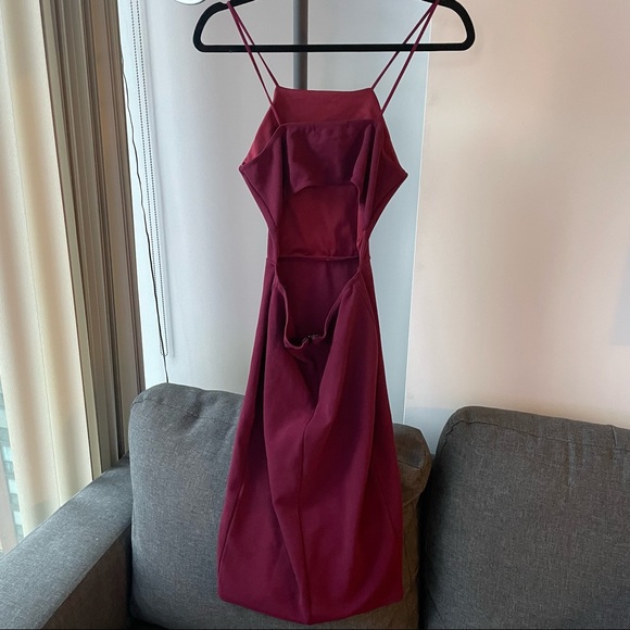 Missguided Burgundy Crepe Strappy Cut Out Midi Dress - Picture 5 of 7